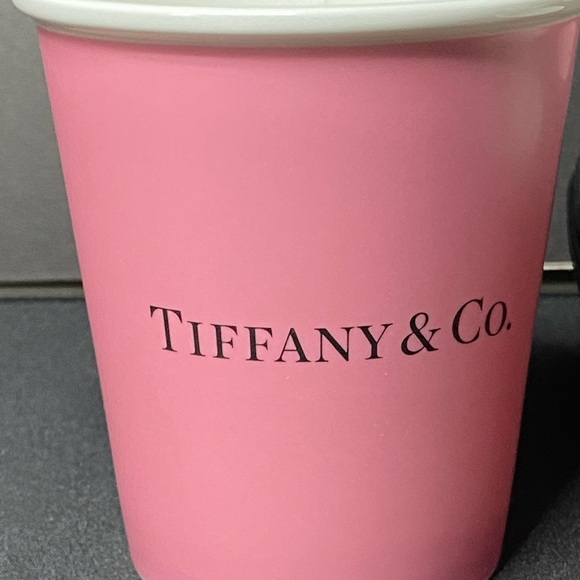 Tiffany Coffee Cups in Bone China, Set of Two - Picture 4 of 4